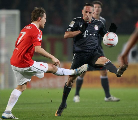 欧冠奖杯 欧冠奖杯